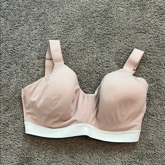 Natori Blush and White Bra - Picture 5 of 7